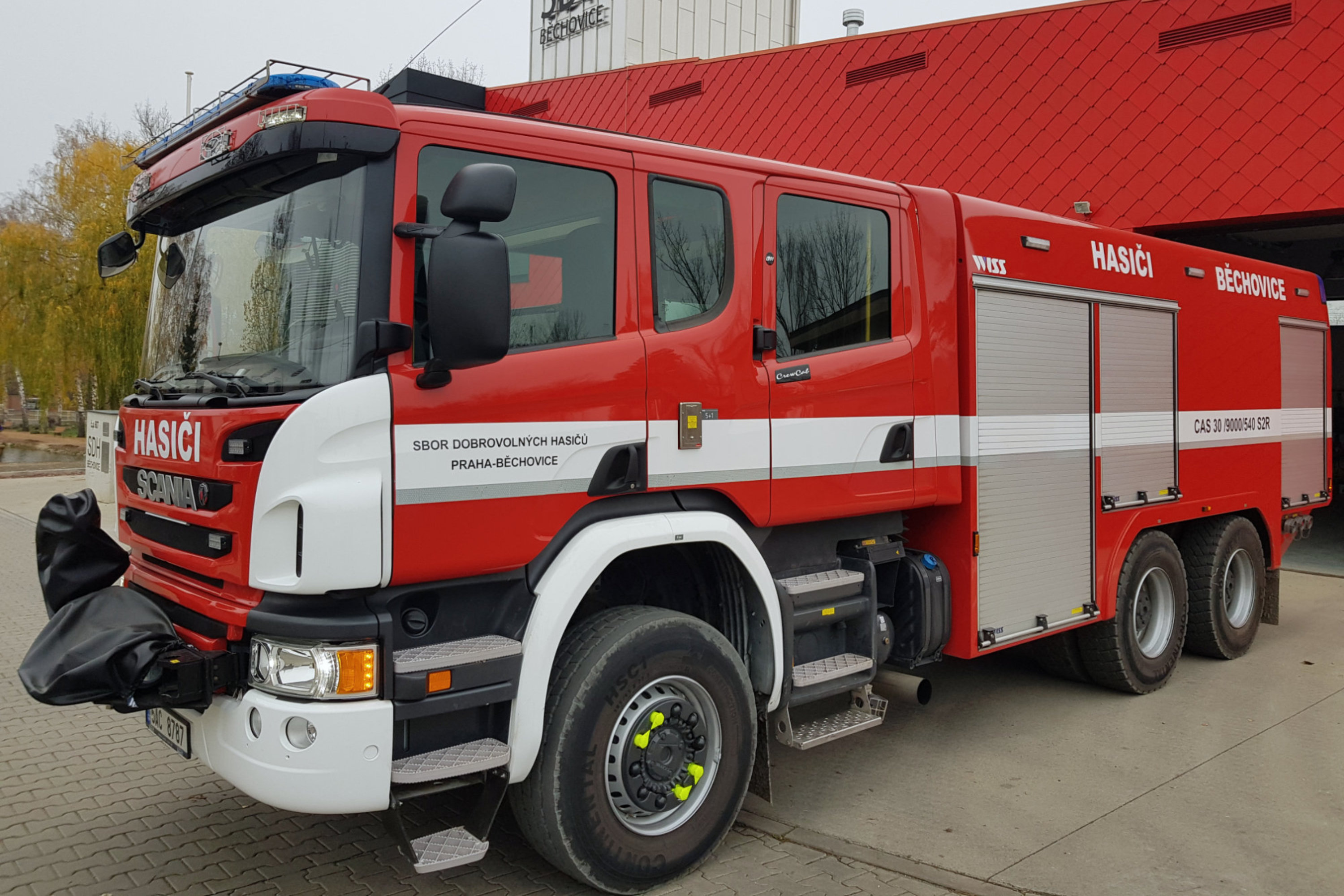 technika_vybaveni_vozovy_park_SCANIA_CAS_30